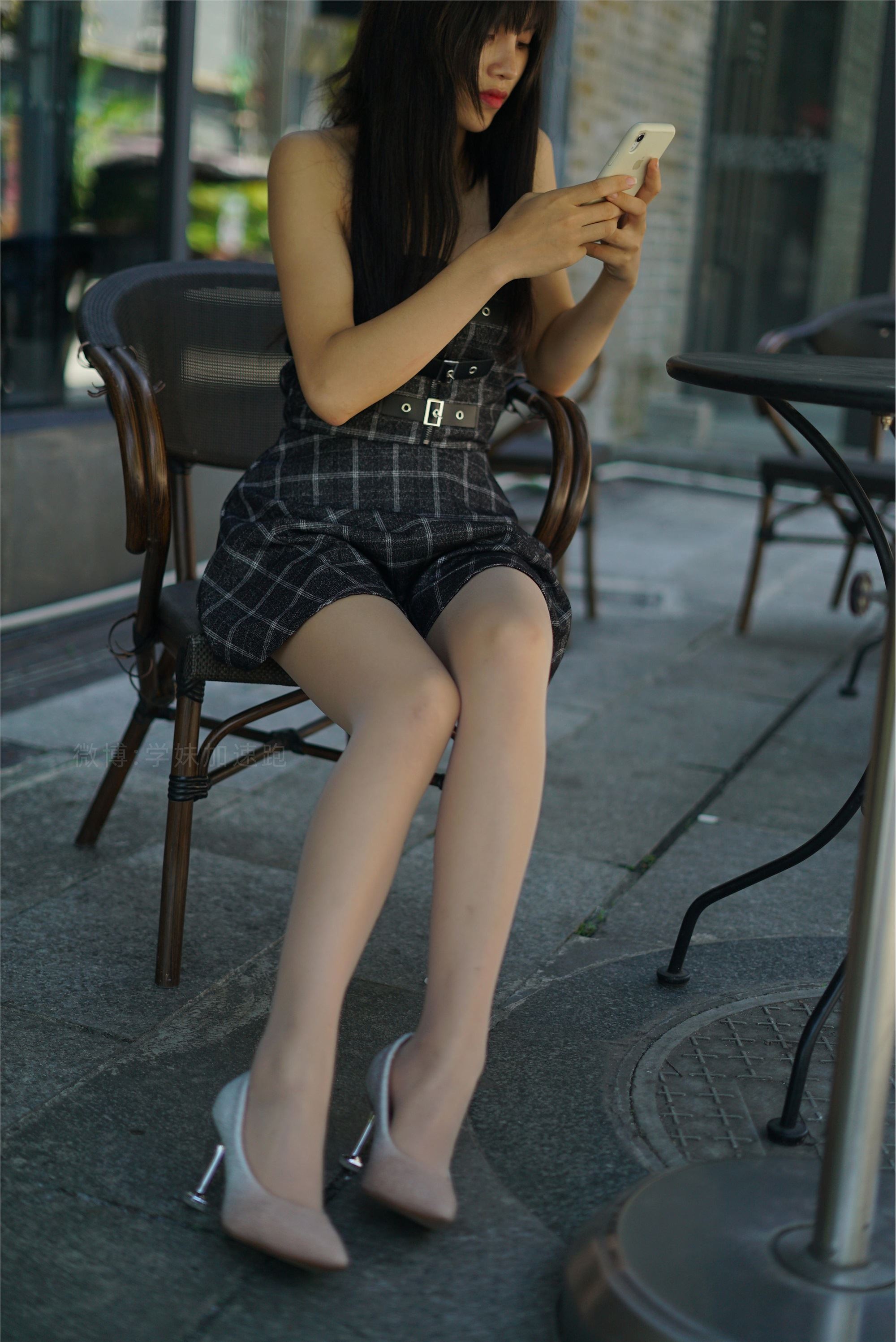 学妹加速跑 XM065《就是如此迷人-敏儿》